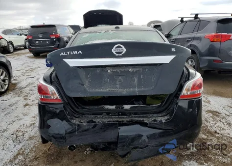 2015 Nissan Altima 2.5 z USA, uszkodzony, nr VIN 1N4AL3AP0FN384162